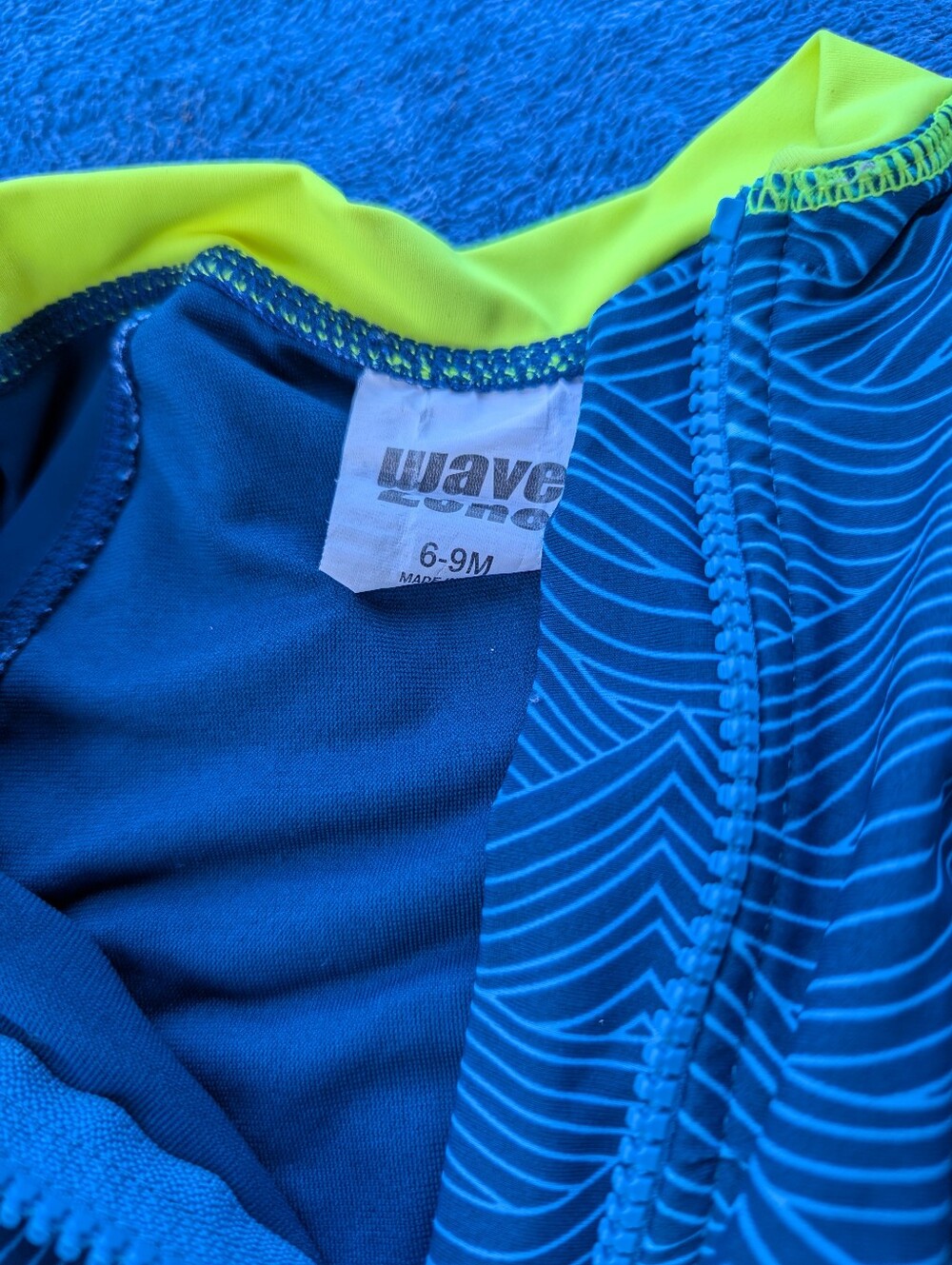 6-9mo Rash Guard - Picture 4 of 4